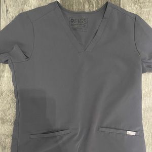 Figs three pocket scrub top
